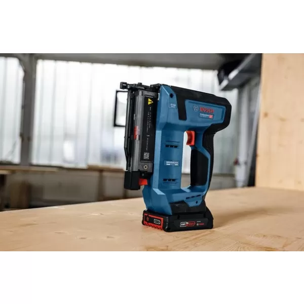 Aku hřebíkovačka do dřeva bez aku GTH 18V-35 + L-BOXX 136 Bosch 0601482701