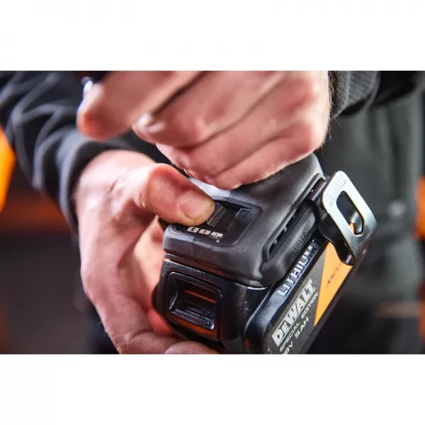 Aku rázový utahovák 18V/2x5,0Ah McLaren DeWALT DCF86MP2T
