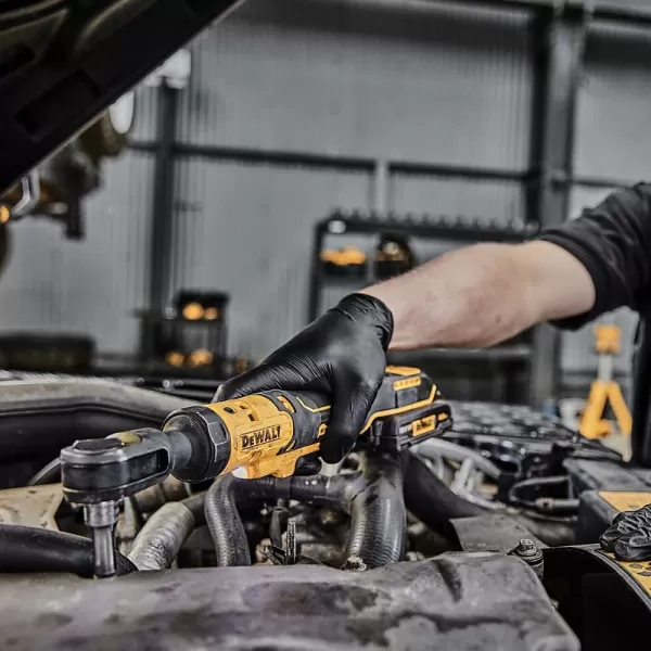 Aku ráčna 1/2" 18V XR 1x2,0Ah DeWALT DCF512D1