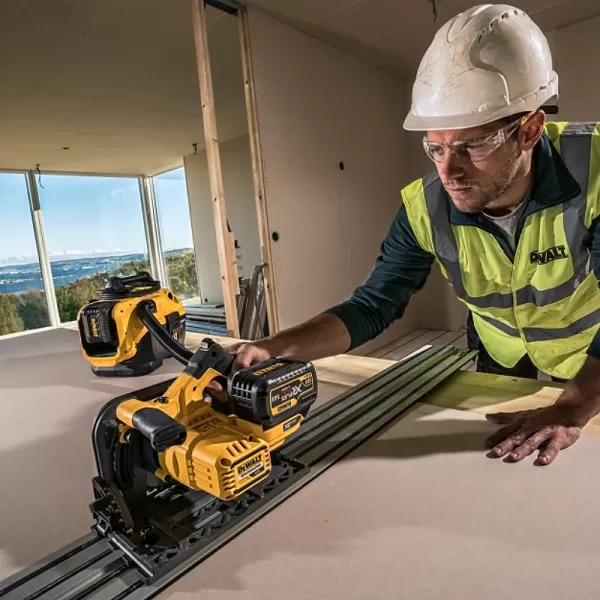 Aku vysavač pro mokré / suché vysávání DeWALT Flexvolt DCV584L
