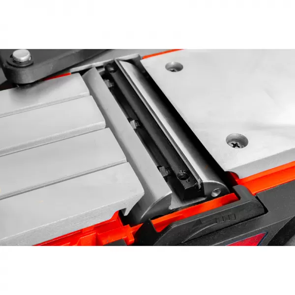 Elektrický hoblík 1200W Holzmann EHH110