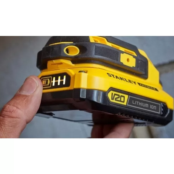 Kombo sada aku nářadí V20 18V 2x4,0Ah Stanley FatMax SFMCK469M2