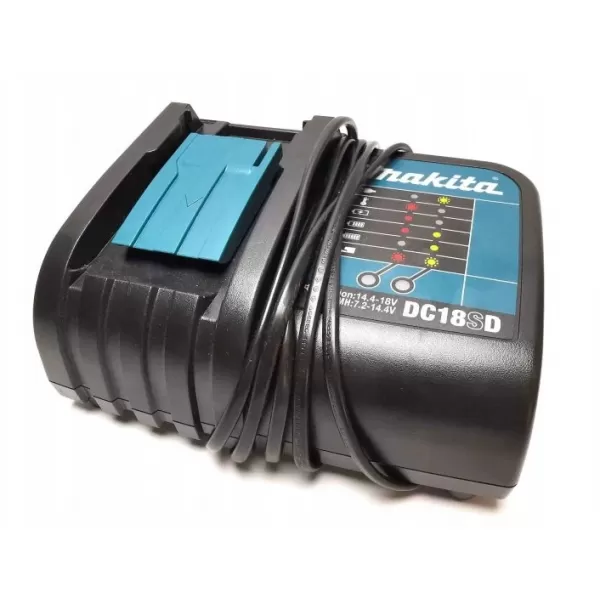 Aku příklepový šroubovák 18V 2x3,0Ah Makita DHP453SFE