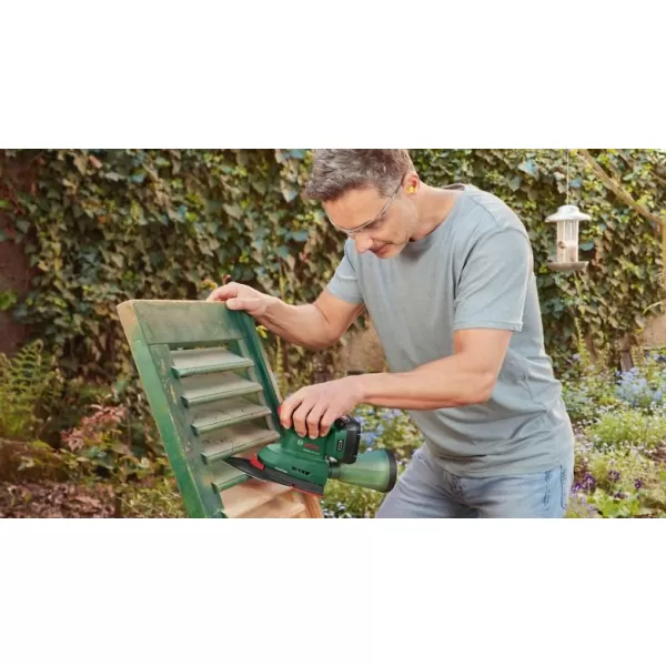 Aku multibruska Bosch UniversalSander 18V-10 06033E3100