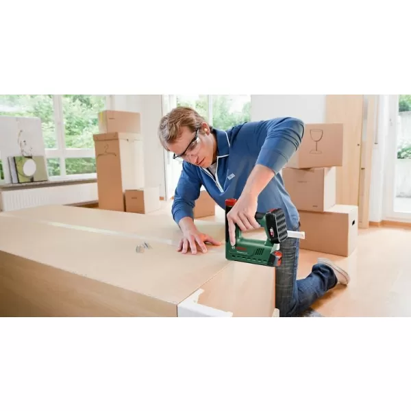 Aku sponkovačka Bosch UniversalTacker 18V-14 06032A7000