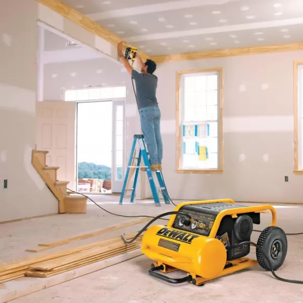 Kompresor bezolejový 17l + hadice 10m DeWALT DPC17PS