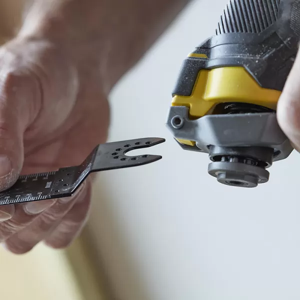 Aku oscilační bruska V20 18V bez aku Stanley FatMax SFMCE500B