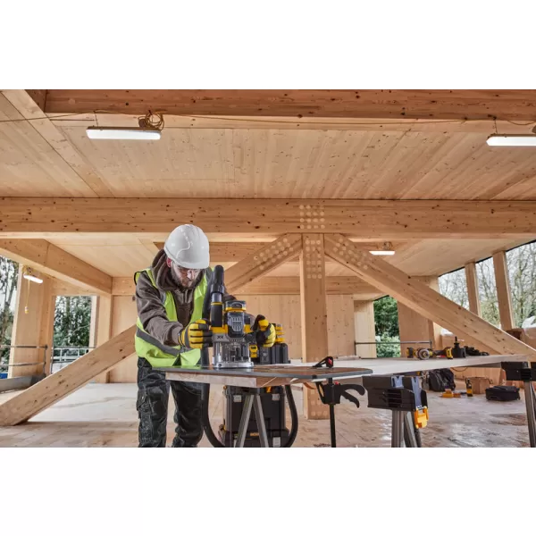 Aku bezuhlíková horní frézka 70mm 18V 2x5,0 Ah DeWALT POWERSTACK DCW620H2