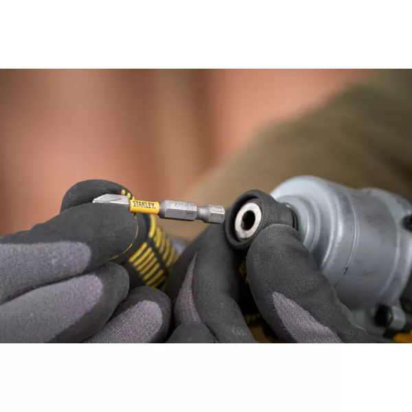 Aku bezuhlíkový rázový utahovák V20 18V bez aku Stanley FatMax SFMCF830B